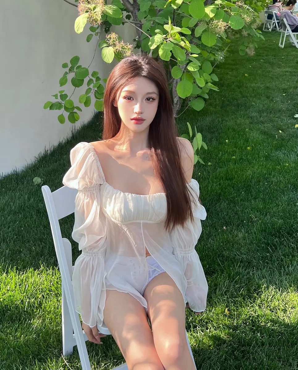 Leela escort in Almaty