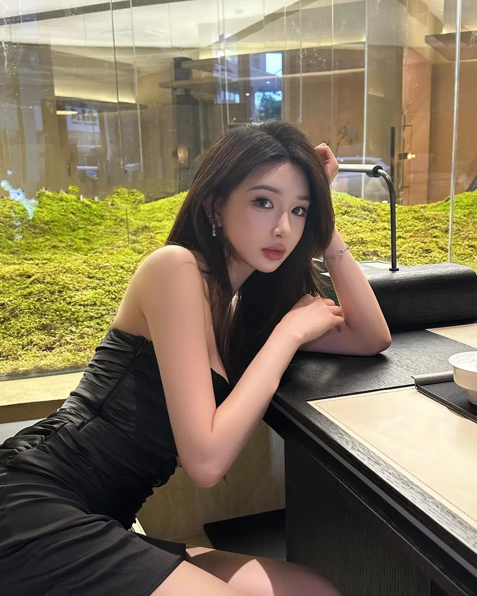Maya escort in Almaty