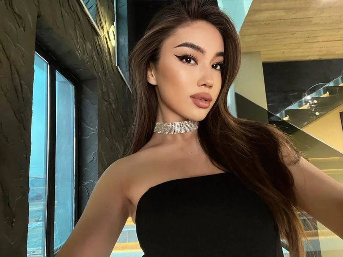 Simmona escort in Almaty